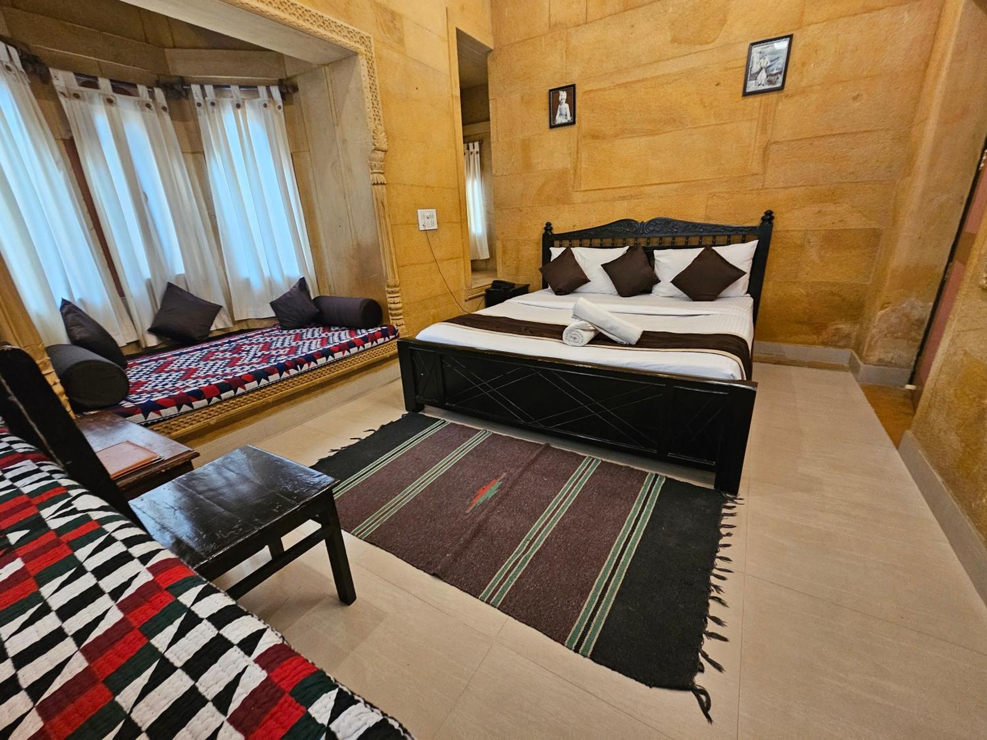 Hotel Royal Haveli Jaisalmer Eksteriør bilde