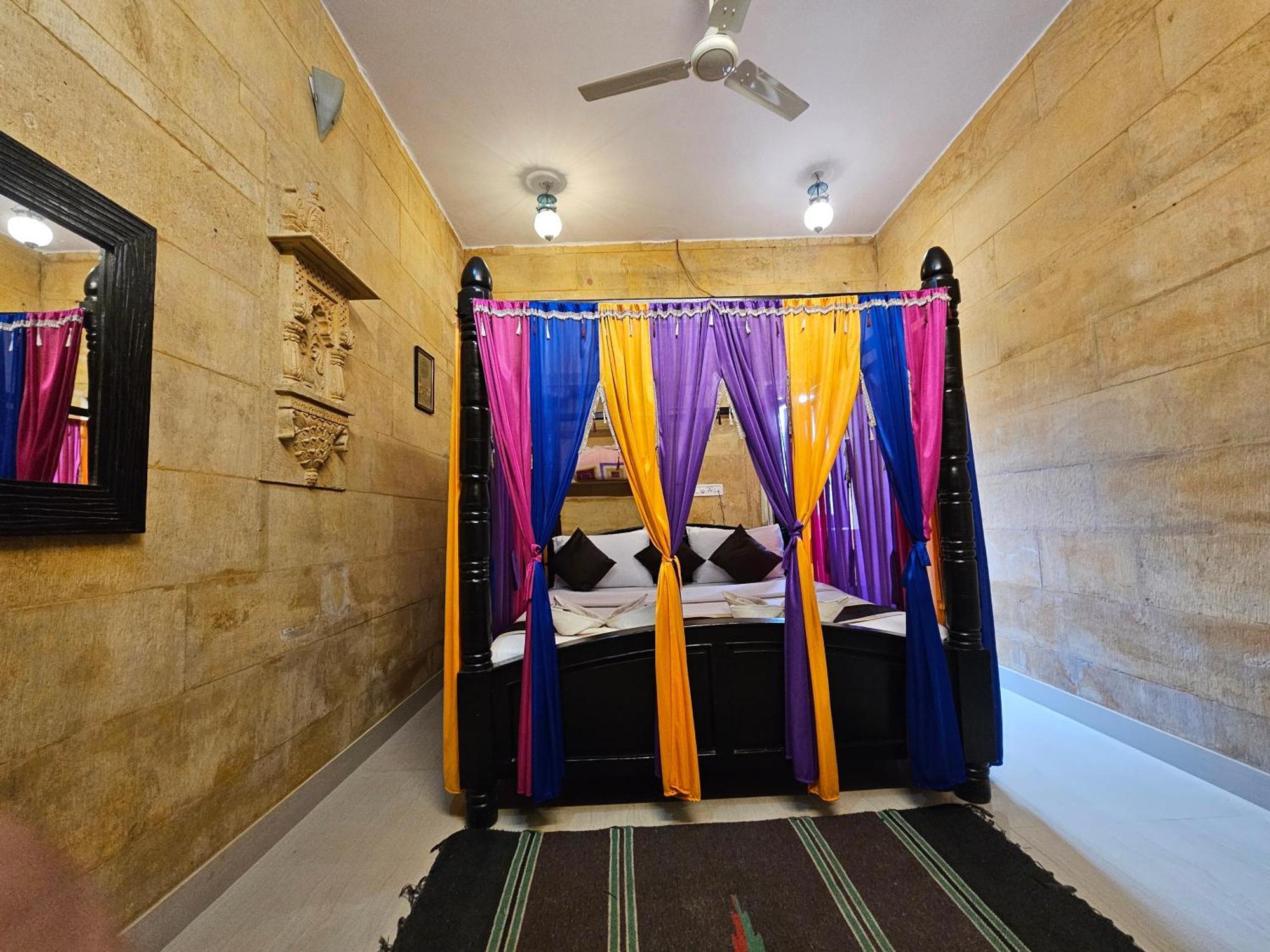 Hotel Royal Haveli Jaisalmer Eksteriør bilde